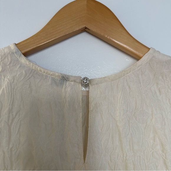 Zara Voluminous Jacquard White Dress - Picture 5 of 9